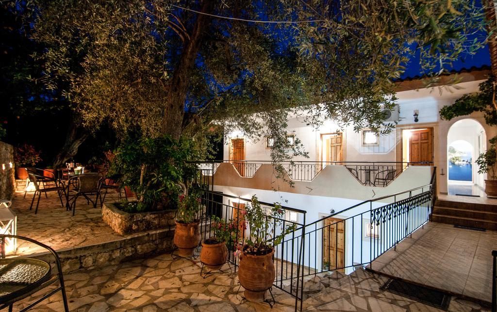 Rizos Bay Sarakiniko Hotel Sarakiniko  Buitenkant foto