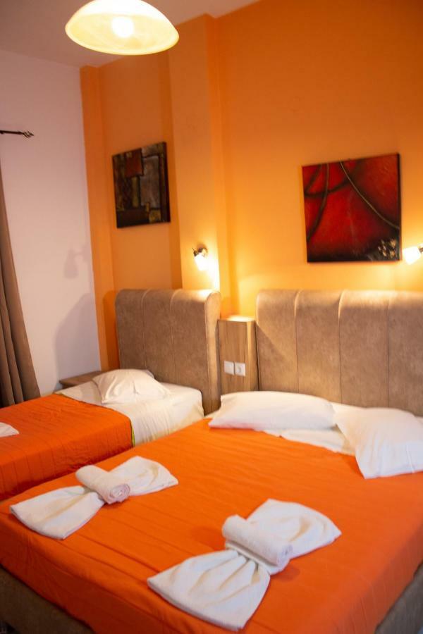 Rizos Bay Sarakiniko Hotel Sarakiniko  Buitenkant foto