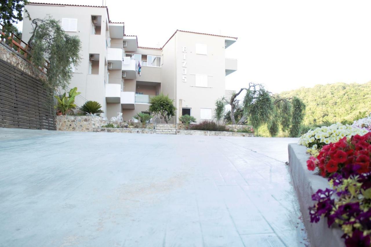 Rizos Bay Sarakiniko Hotel Sarakiniko  Buitenkant foto